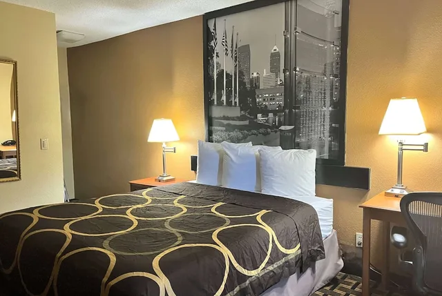 غرفة بسرير كوين، Super 8 By Wyndham Indianapolis/Ne/Castleton Area 3/4