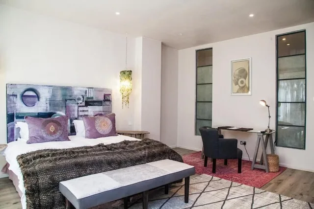 Deluxe, Double and Twin Beds, Garden Side، Latitude 15 2/3