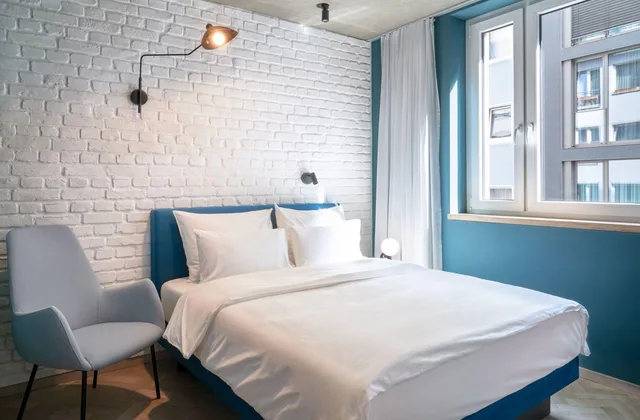 Urban, Courtyard, Queen Bed، URBAN LOFT Cologne 1/2