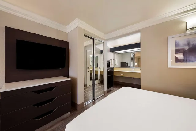 غرفة قياسية بسريرين كوين، Best Western Inn & Suites Lemoore 9/10