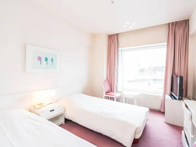 Room, Twin Beds, Riverside, Wing 6، Naeba Prince Hotel 2/2