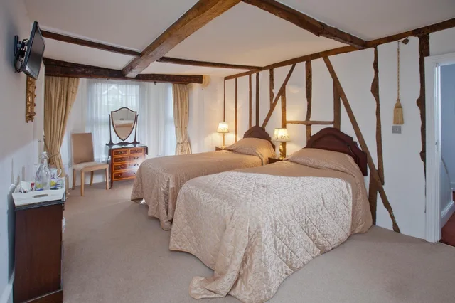 Room, Twin Beds, The Old House Guesthouse 1/4