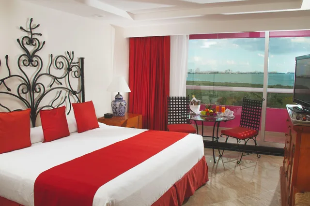 غرفة، Grand Oasis Palm All Inclusive 1/2
