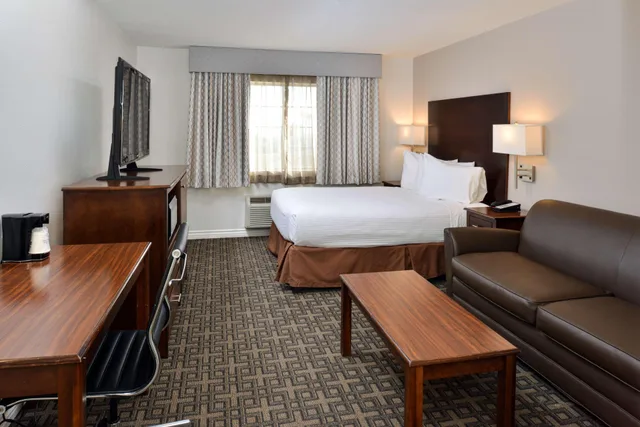 غرفة بسرير كوين، Best Western Kettleman City Inn & Suites 3/5