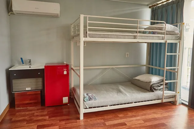 Female Dorm, Female Only, 3 Bunk Beds، Gwangju Guest House 145 - Hostel 8/10
