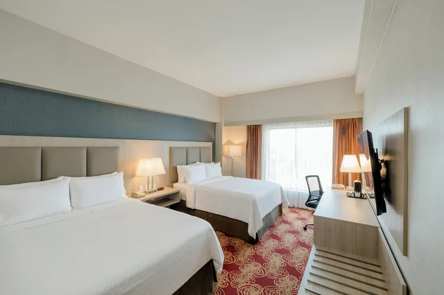 غرفة قياسية بسريرين كوين، Holiday Inn Managua - Convention Center 4/8