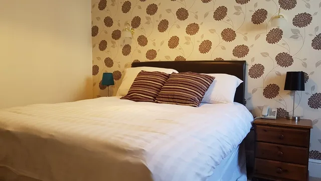 غرفة بسرير مزدوج يُسمح فيها بالحيوانات الأليفة، Trimstone Manor Country House Hotel 3/5