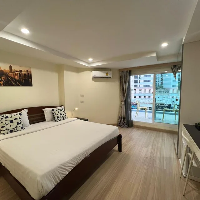 غرفة ديلوكس بسرير مزدوج بشرفة، V Check Inn Sukhumvit 22 6/10