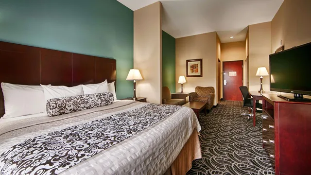 Suite, King Bed, Kitchen, Best Western Plus Katy Inn & Suites 1/3