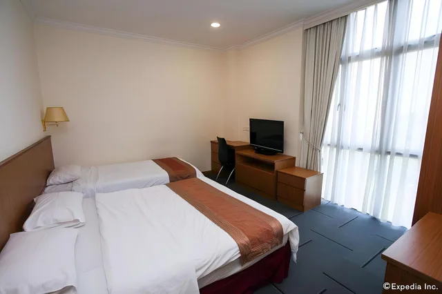 Standard, Multiple Beds، NEW CAPE INN 1/3