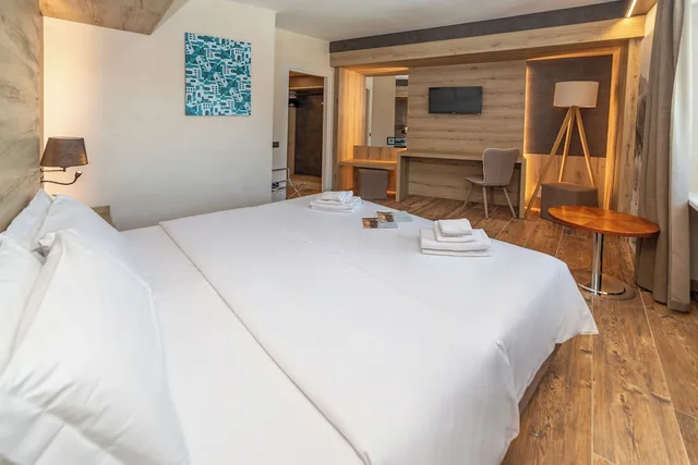 Room, Triple, Hotel La Torre 5/10