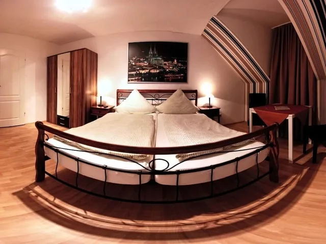 غرفة كومفورت بسرير كينج، Gastehaus Balthasar Neumann 6/10