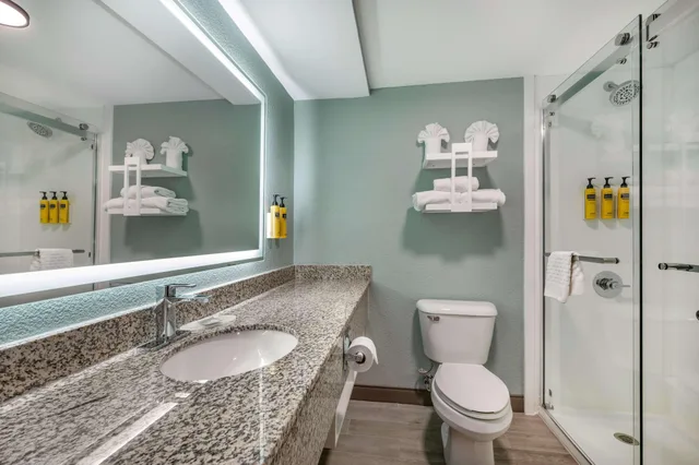 غرفة بسرير كينج، Best Western Plus Richmond Indiana I-70 4/4