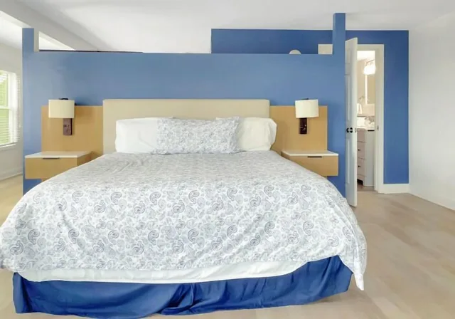 غرفة سوبيريور مفردة بسرير كينج مع أريكة، Harborline Hotel Rockland, ME 8/10
