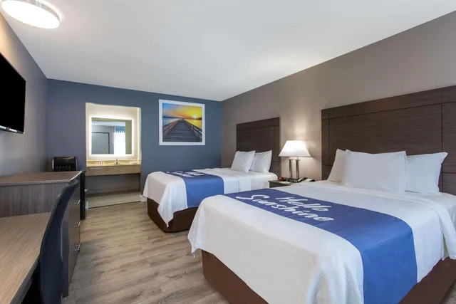 غرفة قياسية بسرير مزدوج، Days Inn by Wyndham Chesapeake 1/2