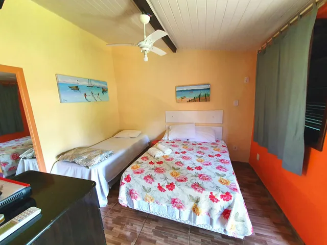غرفة قياسية ثلاثية، Suites Casa Do Barão 2/4