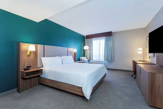 غرفة قياسية بسريرين كوين، Holiday Inn Hotel And Suites Daytona Beach On the Ocean 4/8