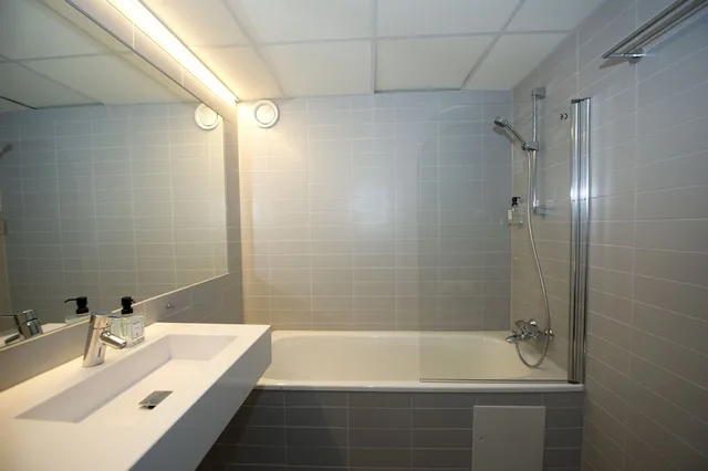 غرفة قياسية بسرير مزدوج، Svalbard Hotel 12/12