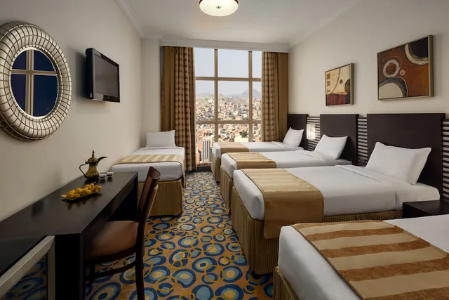 غرفة ثلاثية بثلاثة أسرّة، فندق ابراج الكسوة(Al Kiswa Towers Hotel) 3/5
