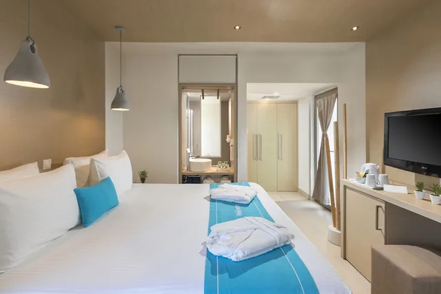 Cool Room، The GDM Island Hotel - Adults Only 2/2