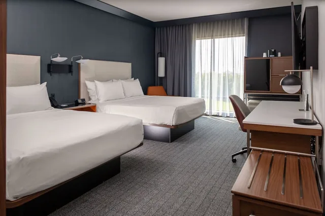 غرفة بسريرين كوين لذوي الإعاقة، Courtyard by Marriott Memphis East/Galleria 1/3