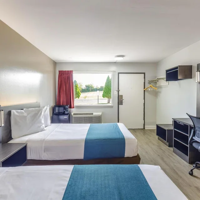 غرفة رباعية للمدخنين، Motel6 Culpeper, VA 7/10