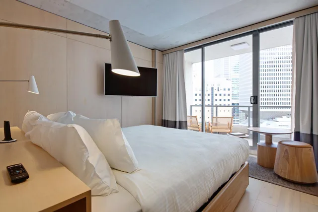 Sky, Bathtub، Zara Tower Serviced Apartments 5/10