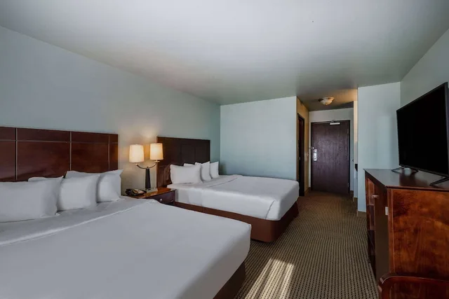 غرفة بسريرين كوين، Baymont By Wyndham Rapid City 2/5