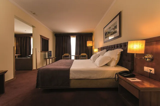 Junior Suite 2 + 2، Vila Gale Porto 3/5