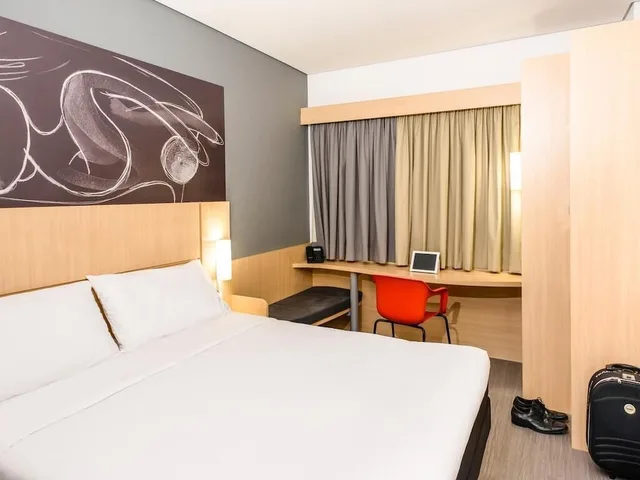 Standard, Double Bed, ibis Bacabal 2/4