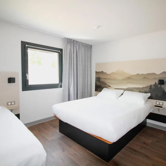 Room, Triple, B&B HOTEL Aix-les-Bains 5/10