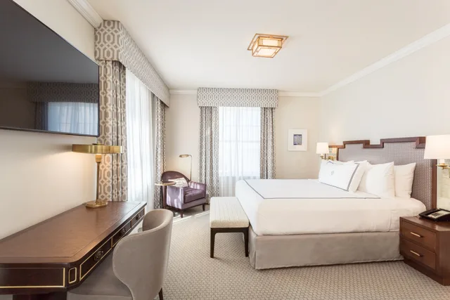 جناح بسرير كينج، The Lancaster Hotel 1/1