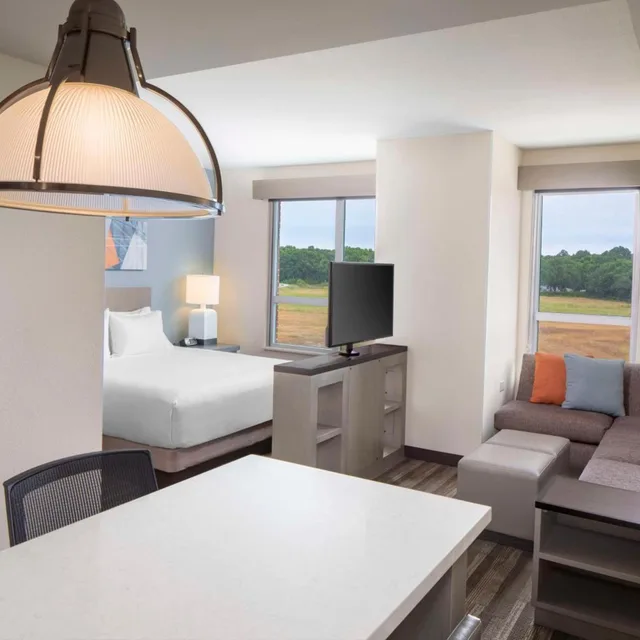 جناح استوديو بسرير كينج مع أريكة بمطبخ، Hyatt House Charleston Mount Pleasant 1/2