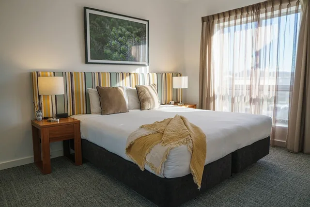 Efficiency, Multiple Beds, Accessible, MainStay Suites Whyalla 3/10