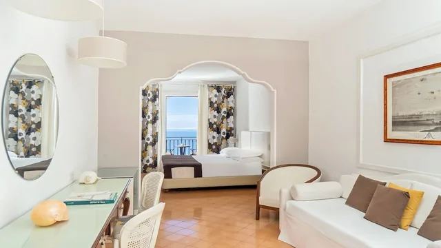 جناح استوديو بانورامي بإطلالة على البحر بشرفة، Hotel Belair 3/5