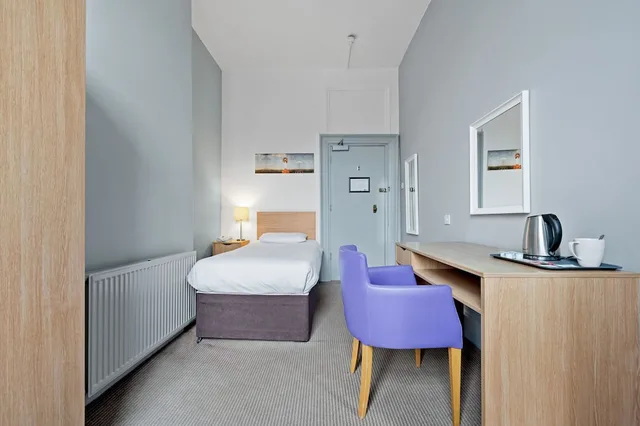 غرفة قياسية مفردة، Royal Hotel Whitby 7/9