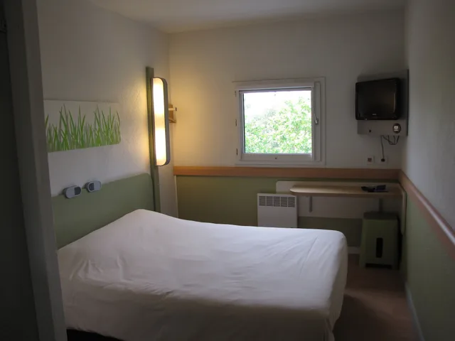 غرفة قياسية بسرير مزدوج، B&B Hotel Liege Rocourt 3/10