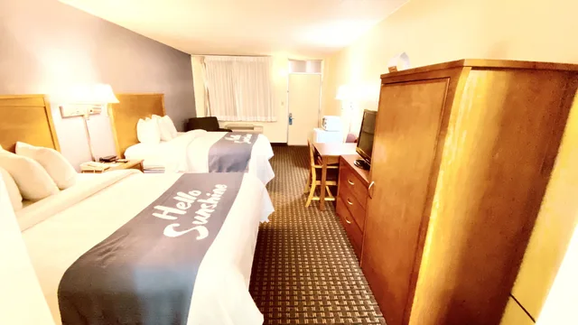 غرفة بسريرين كوين، Days Inn by Wyndham Salina South 10/10