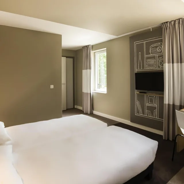 غرفة بريميوم بسرير كينج، ibis Wavre Brussels East 3/10