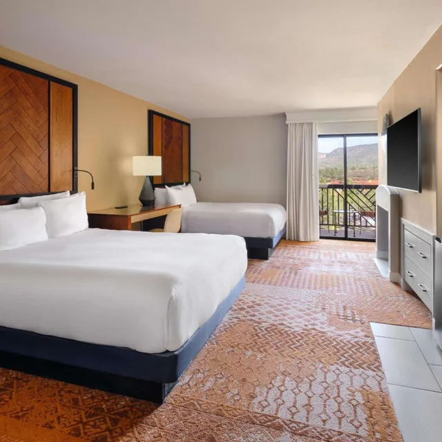 غرفة بسريرين كوين لذوي الإعاقة، Hilton Sedona Resort At Bell Rock 2/10