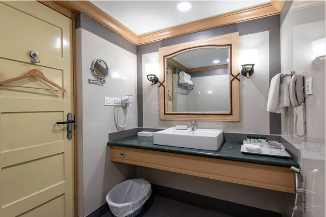 غرفة كلوب بسرير كينج، Fortune Resort Sullivan Court 2/2
