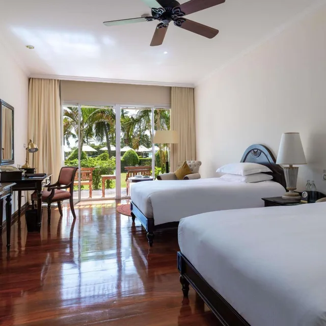 غرفة عائلية ثلاثية بسريرين منفصلين وسرير كينج وسرير بطابقين بشرفة بغرفتي نوم، Sofitel Krabi Phokeethra Golf & Spa Resort 3/10