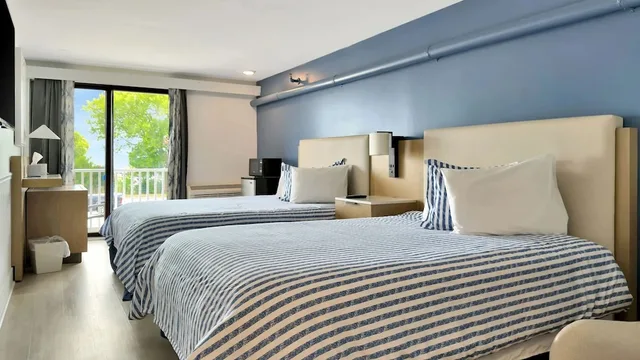 غرفة ديلوكس بسريرين كوين، Harborline Hotel Rockland, ME 7/10