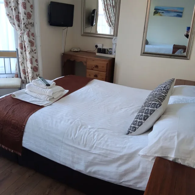 جناح بسرير مزدوج وسريرين منفصلين، The Wilton Guest House 1/4