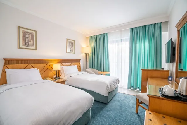 Standard Twin Room, Azal Pyramids Hotel 3/4