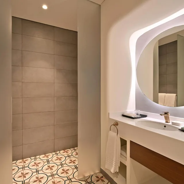 جناح سوبيريور بإطلالة على البحر، Mina Hotel and Residences 5/7