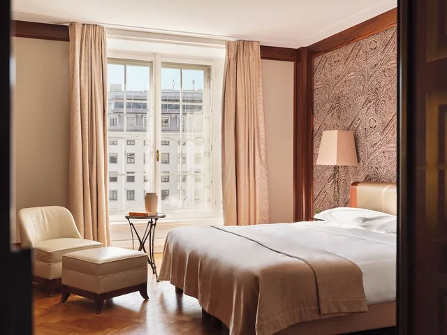 Park, Suite, King Bed, with View، Park Hyatt Vienna 2/4