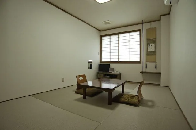 غرفة يابانية بحمام مشترك، Urayu Ryokan Urashima 2/2