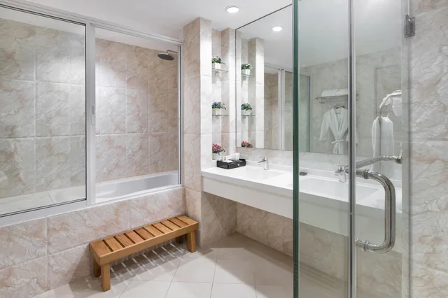 Prince, Gold, Suite, Tower Two، Golden Prince Hotel And Suites 7/8