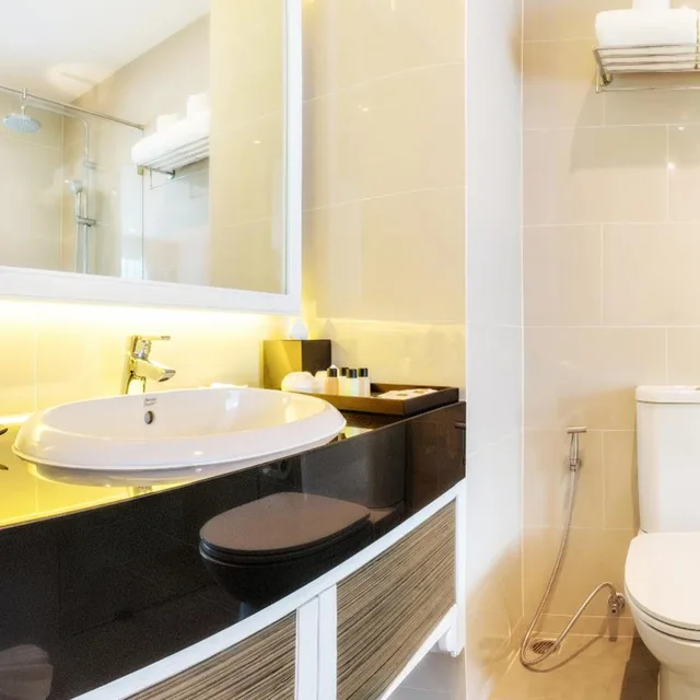 Hollywood Twin، Anajak Bangkok Hotel 5/7